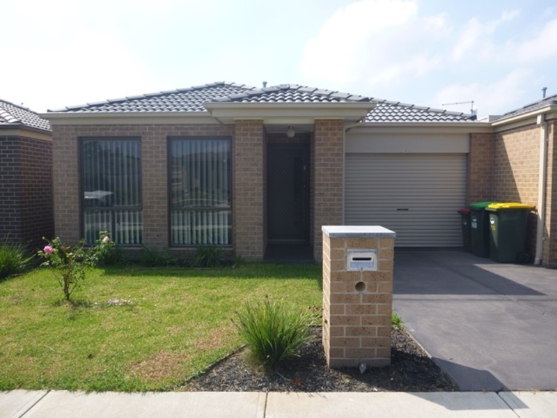 19 Shakespeare Court, Drouin VIC 3818