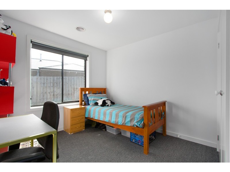 2 Wordsworth Court, Drouin VIC 3818