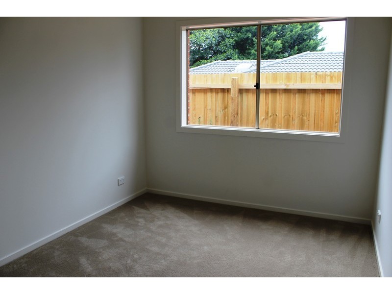 1/112 Burke Street, Warragul VIC 3820