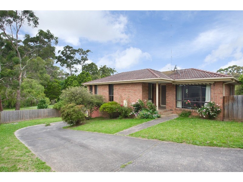 Unit 2/18 Calway Street, Drouin VIC 3818