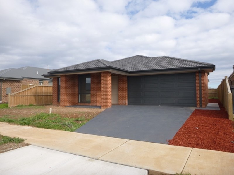 15 Ashdown Avenue, Warragul VIC 3820