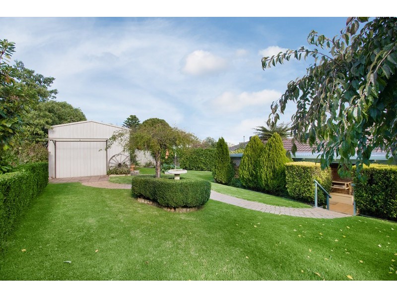 12 Acacia Street, Drouin VIC 3818