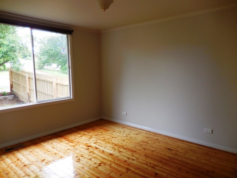 24 Coleman Street, Warragul VIC 3820