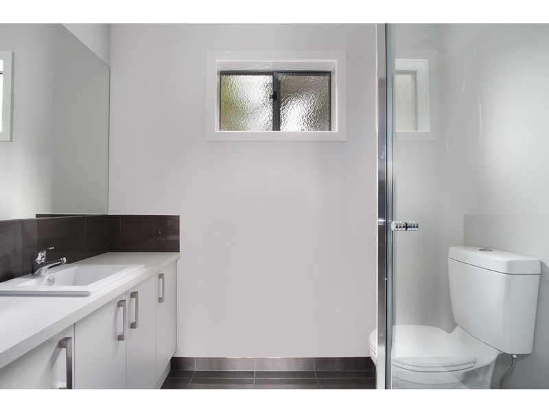 2/7 Pioneer Street, Warragul VIC 3820