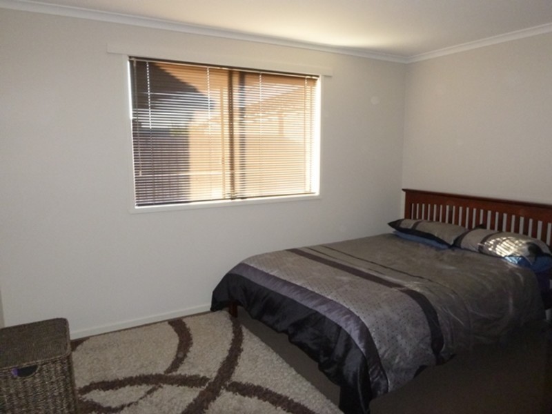 1/31 Oak Avenue, Longwarry VIC 3816