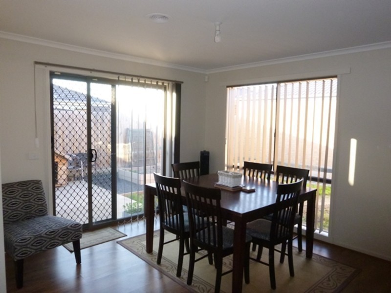 1/31 Oak Avenue, Longwarry VIC 3816