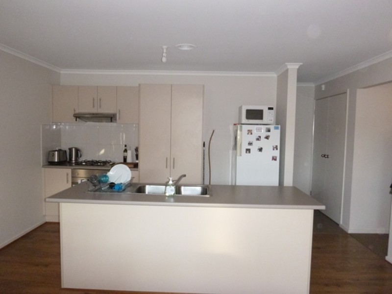 1/31 Oak Avenue, Longwarry VIC 3816