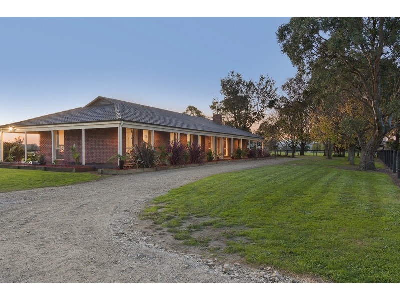260 Fourteen Mile Road, Garfield VIC 3814