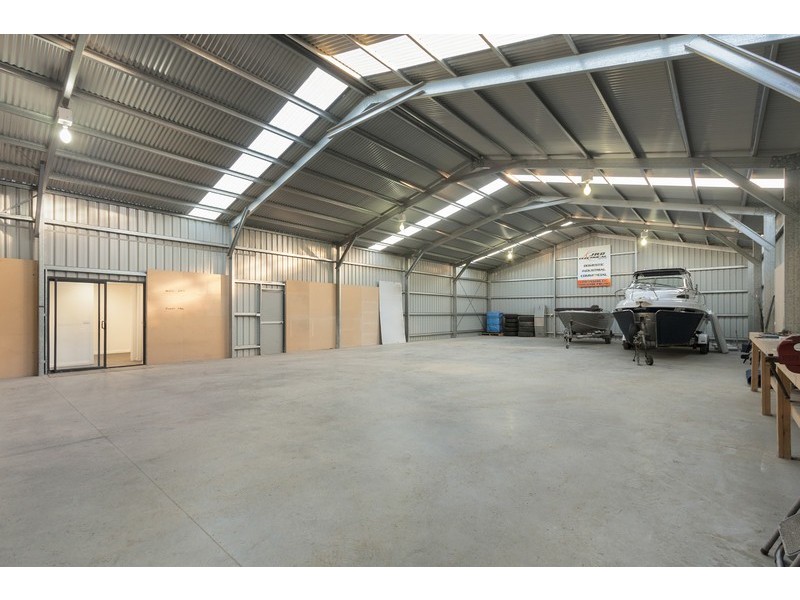 260 Fourteen Mile Road, Garfield VIC 3814