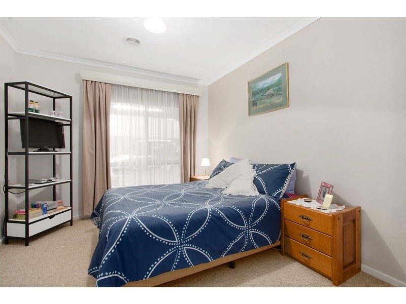 7 Forrest Street, Drouin VIC 3818