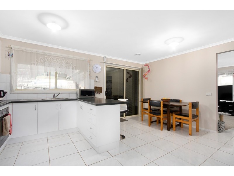 112 Longwarry Road, Drouin VIC 3818