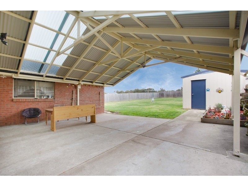 112 Longwarry Road, Drouin VIC 3818