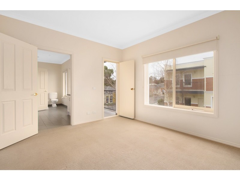 37/27 Jefferson Road, Garfield VIC 3814