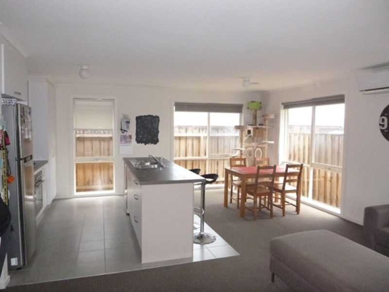 8/8 Nar Nar Goon – Longwarry Road, Longwarry VIC 3816