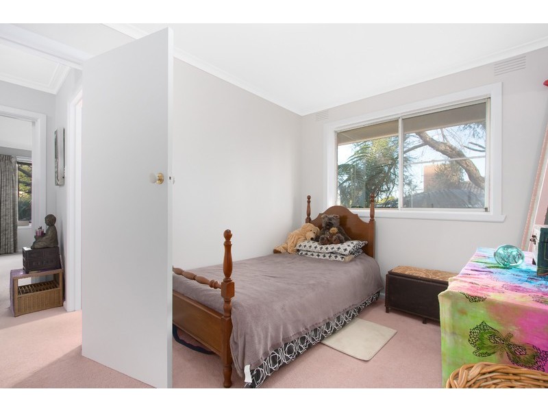 4 Bright Court, Drouin VIC 3818