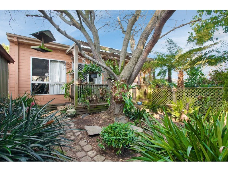 4 Bright Court, Drouin VIC 3818