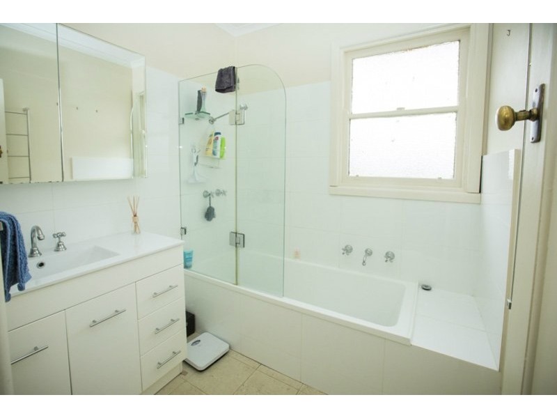 94 McNeilly Road, Drouin VIC 3818