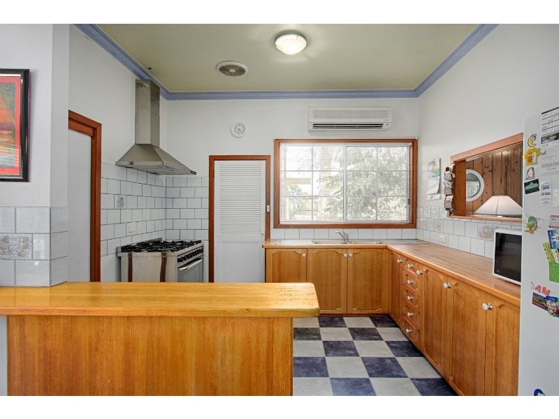 15 Longwarry Road, Drouin VIC 3818