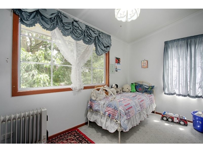 15 Longwarry Road, Drouin VIC 3818