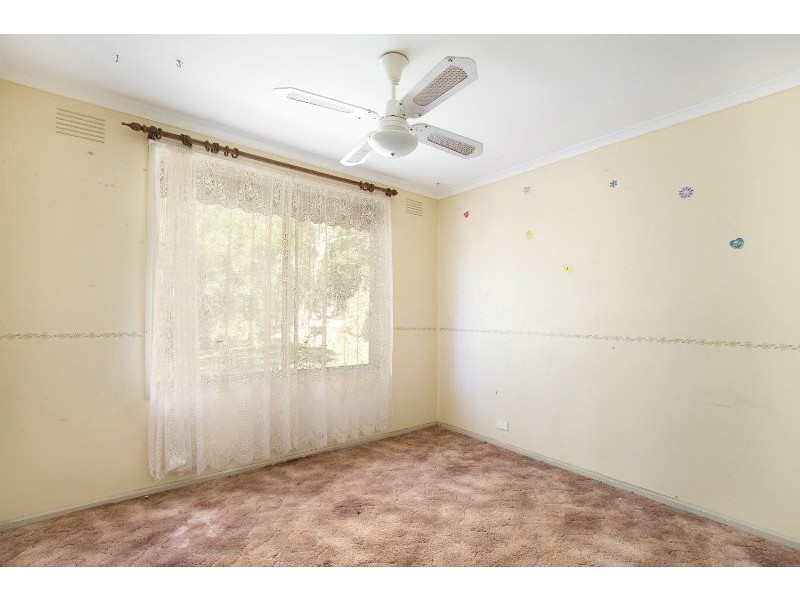 39 Jefferson Road, Garfield VIC 3814