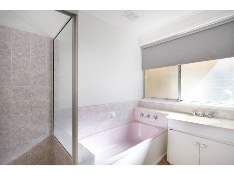 39 Jefferson Road, Garfield VIC 3814