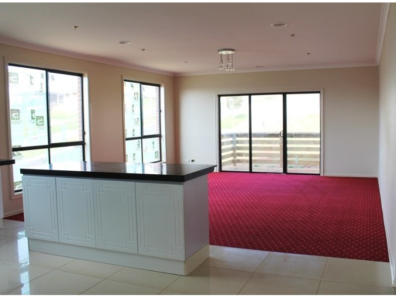 1 Manallack Lane, Drouin VIC 3818