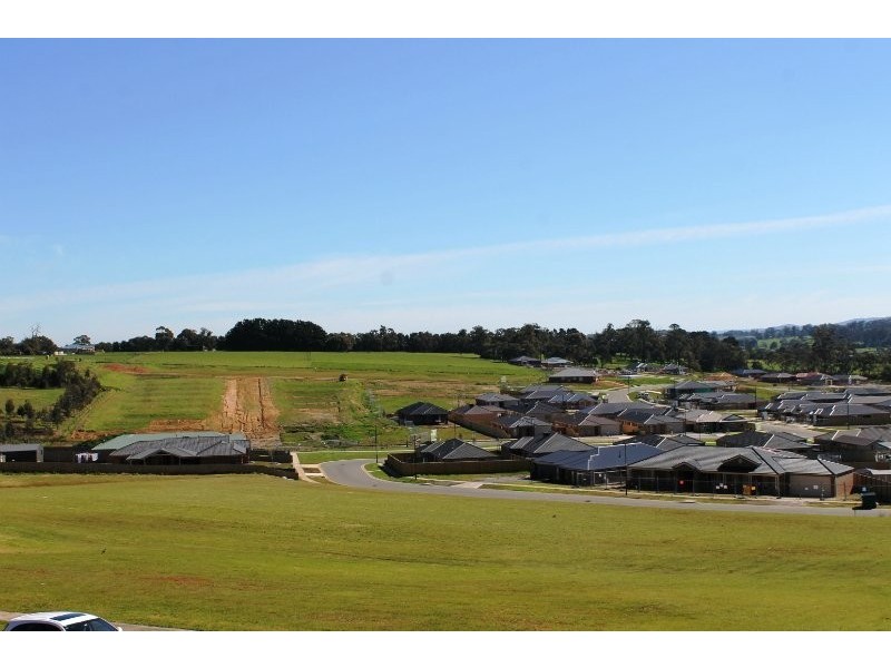 1 Manallack Lane, Drouin VIC 3818