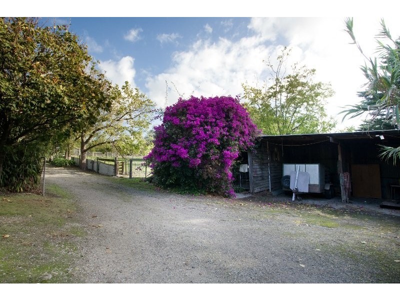 165 Old Sale Road, Drouin West VIC 3818