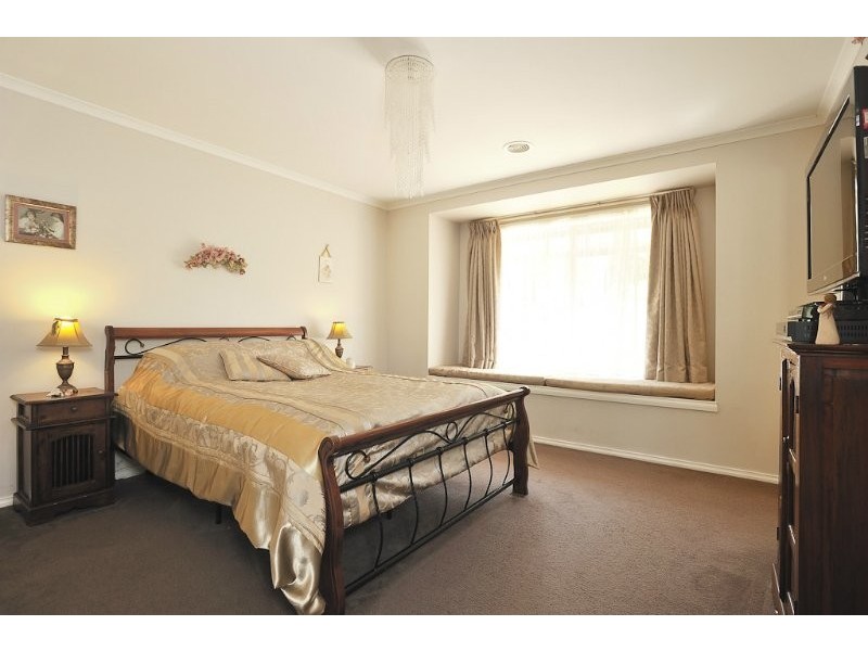 53 Wellwood Road, Drouin VIC 3818