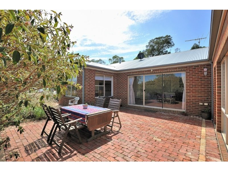 53 Wellwood Road, Drouin VIC 3818