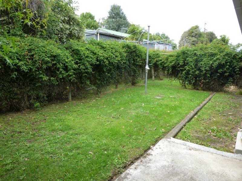 Unit 1 – 43 Lampard Road, Drouin VIC 3818