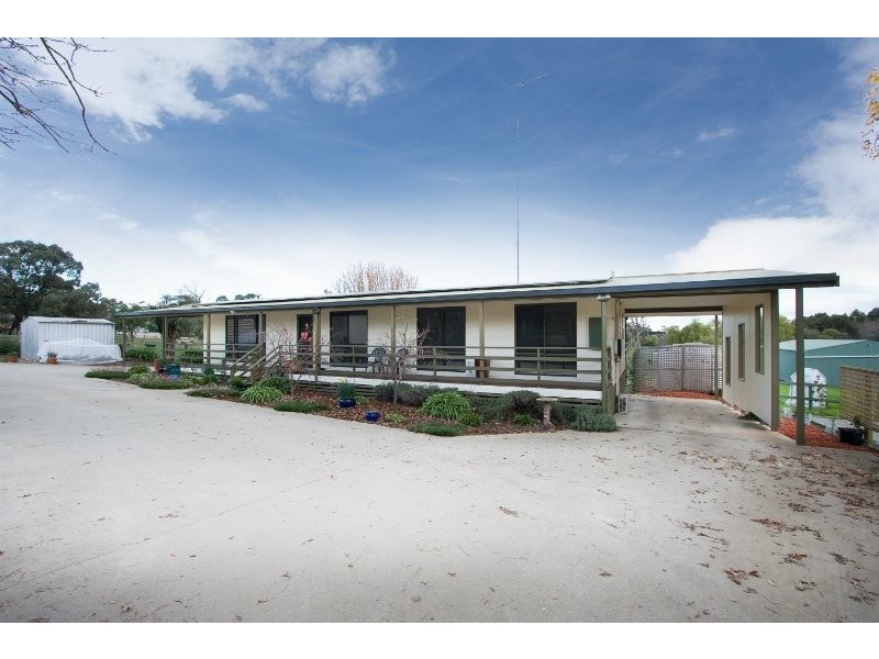 57 Fullarton Road, Drouin VIC 3818