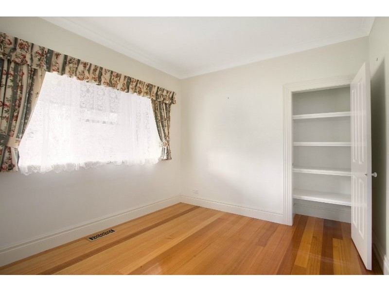 43 Jefferson Road, Garfield VIC 3814