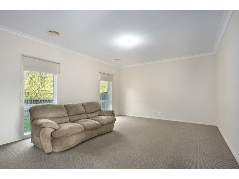 Unit 30 – 27 Jefferson Road, Garfield VIC 3814