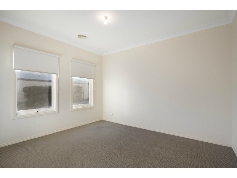 Unit 30 – 27 Jefferson Road, Garfield VIC 3814