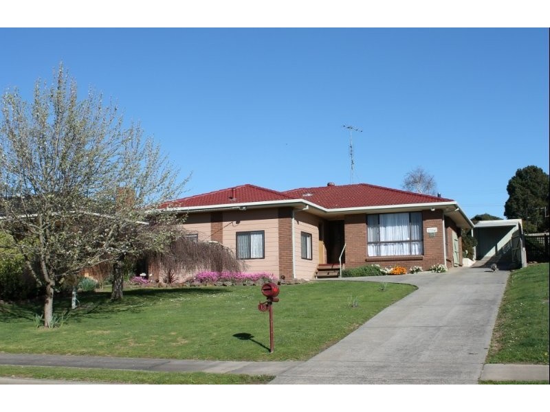13 Gerrard Street, Drouin VIC 3818