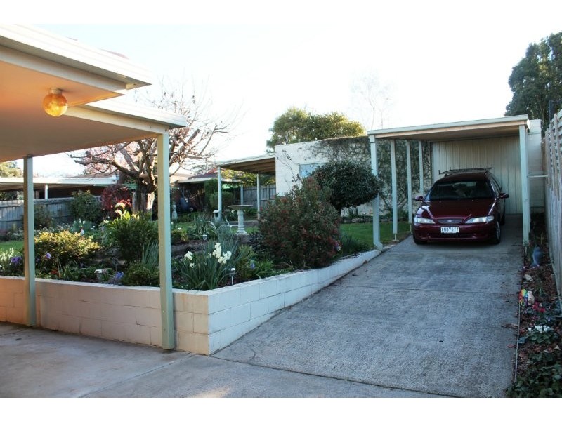 13 Gerrard Street, Drouin VIC 3818