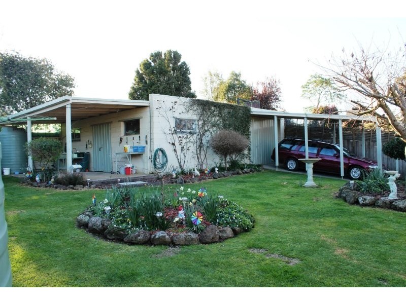 13 Gerrard Street, Drouin VIC 3818