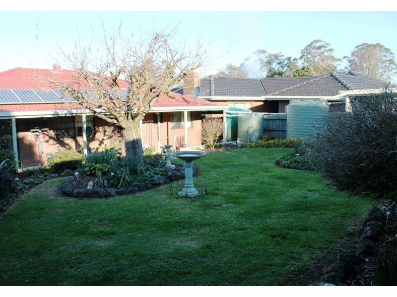 13 Gerrard Street, Drouin VIC 3818
