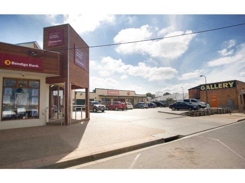 17 Railway Road, Neerim South VIC 3831