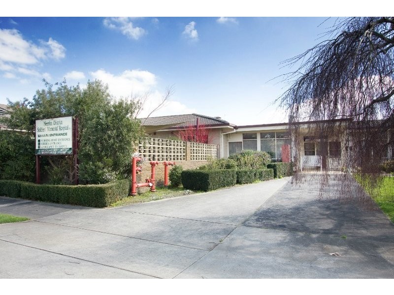 17 Railway Road, Drouin VIC 3818