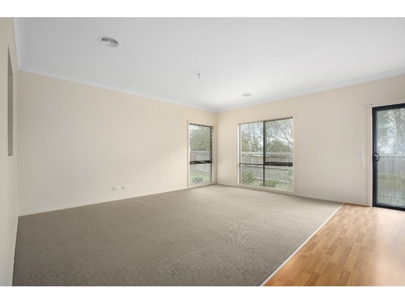 Unit 20 – 27 Jefferson Road, Garfield VIC 3814