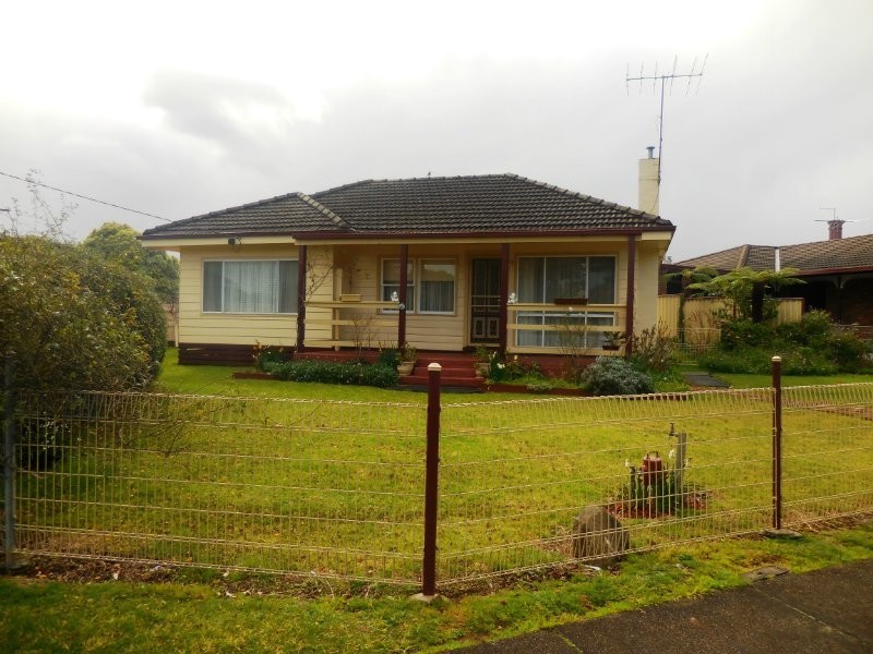 45 Longwarry Road, Drouin VIC 3818