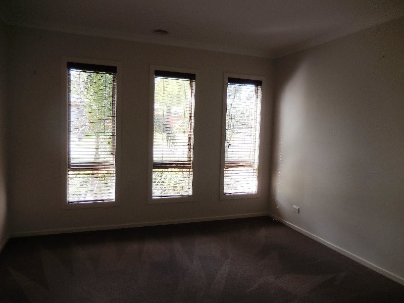 8 Isabella Court, Drouin VIC 3818