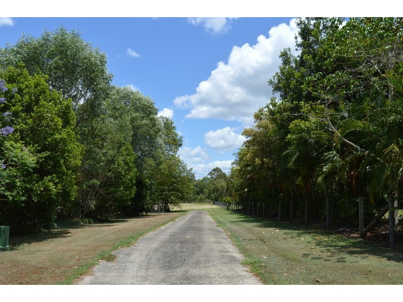 13 Allira Court, Pomona QLD 4568