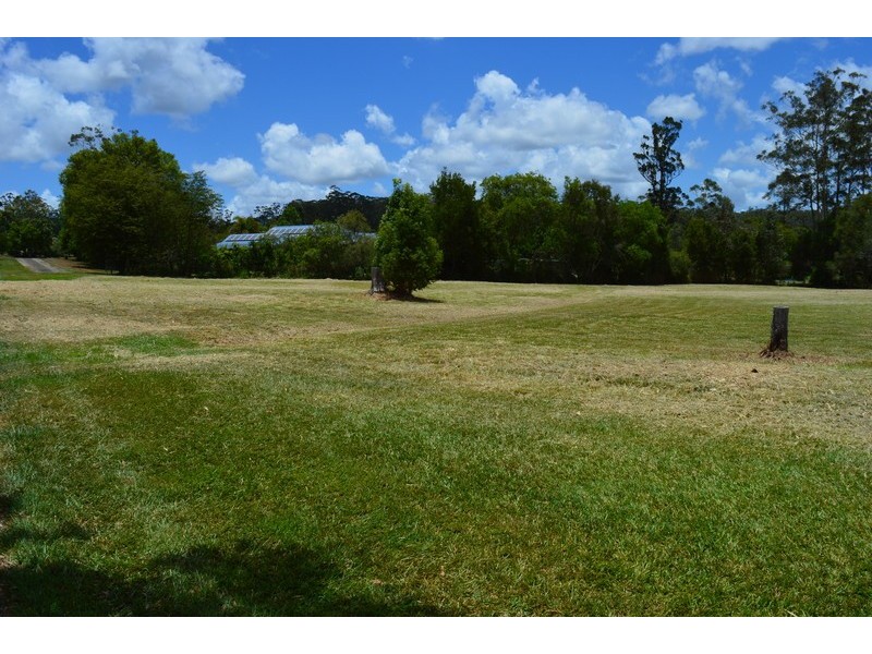 13 Allira Court, Pomona QLD 4568