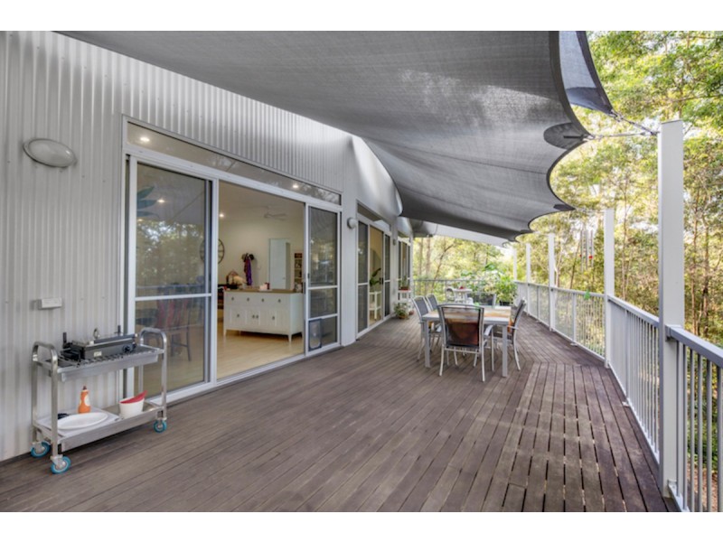 73 Smedley Drive, Pomona QLD 4568