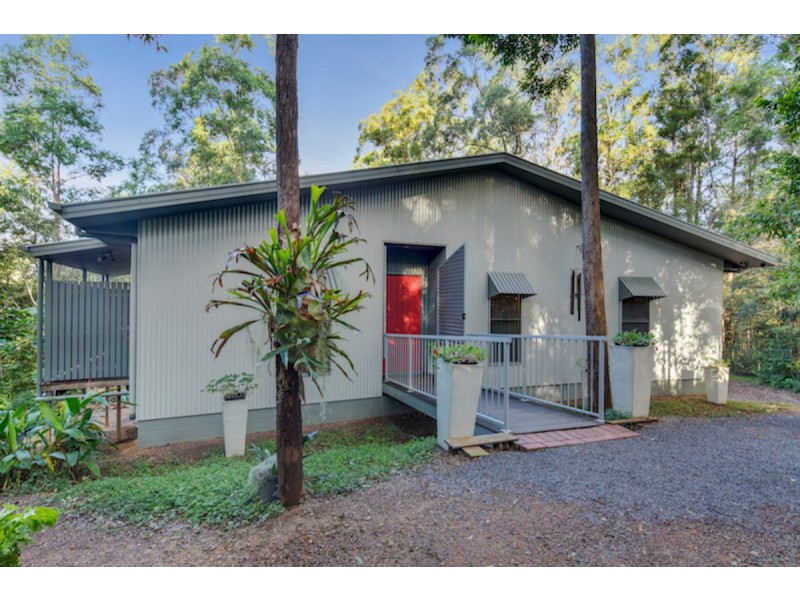 73 Smedley Drive, Pomona QLD 4568