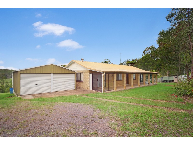 59 Summit Road, Pomona QLD 4568