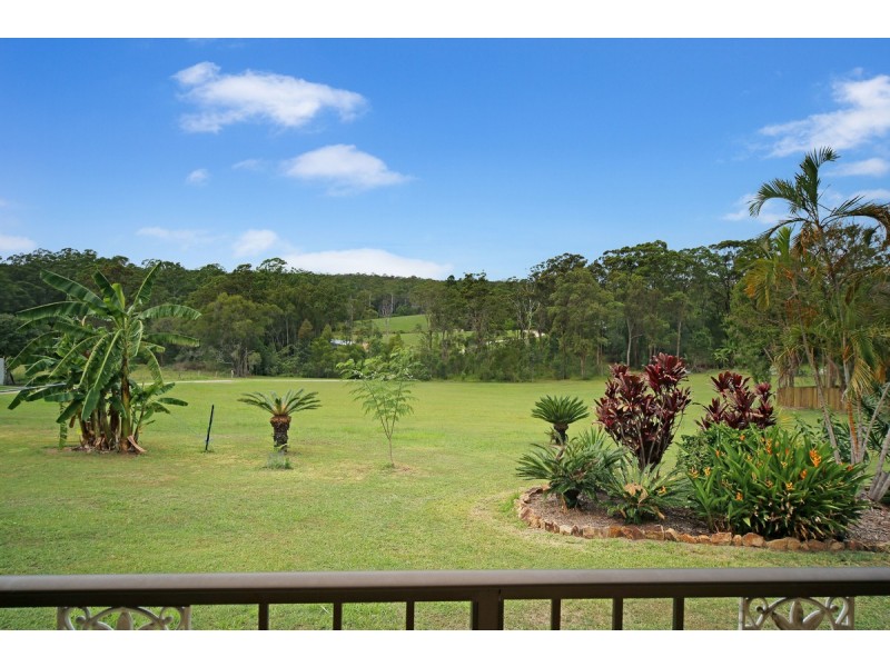 59 Summit Road, Pomona QLD 4568